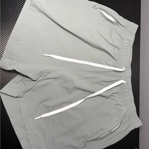 Men's Gray Shorts